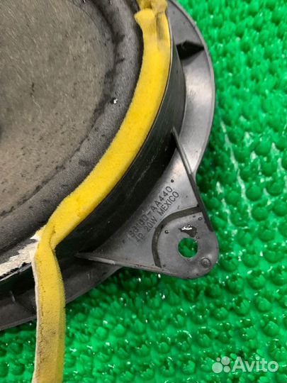 Динамик Toyota Hilux Surf