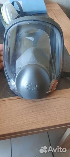 Защитная маска для лица