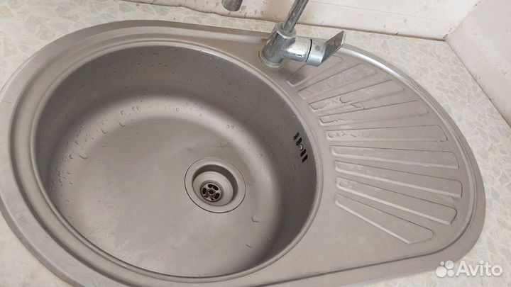 Мойка для кухни из нержавейки с крылом