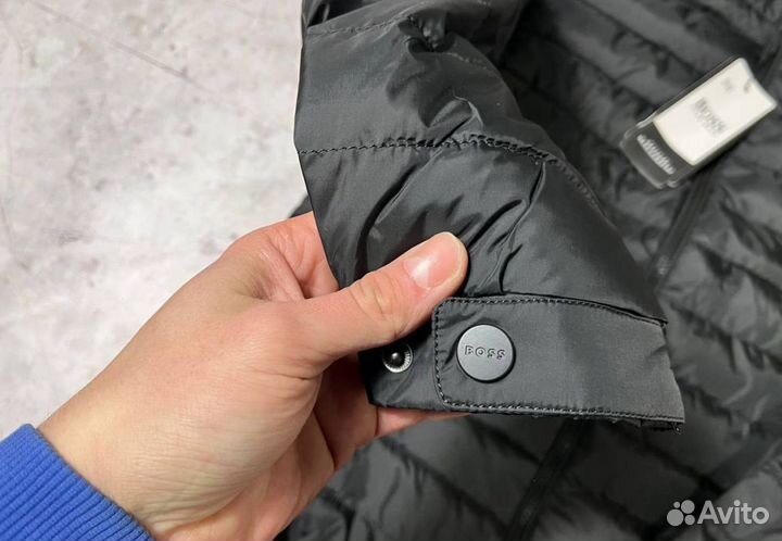 Куртки Boss комфортные