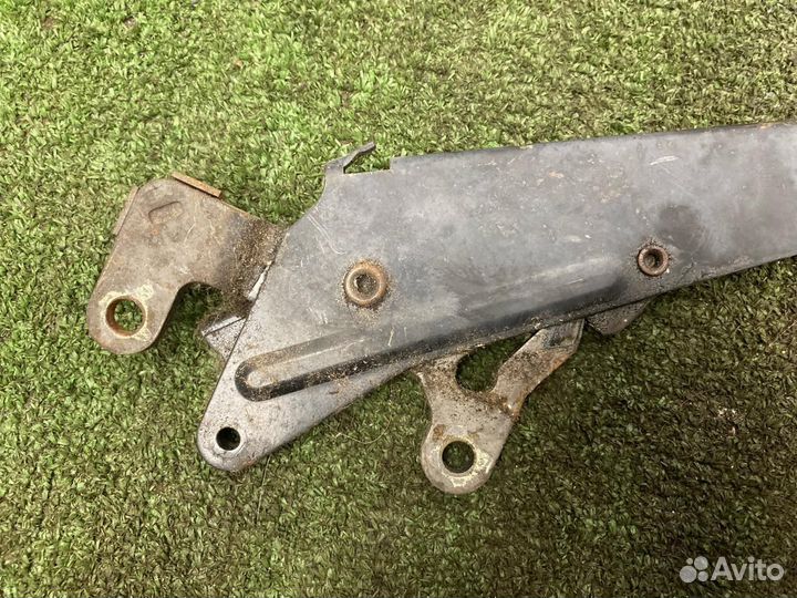 Рычаг стояночного тормоза Mercedes-Benz