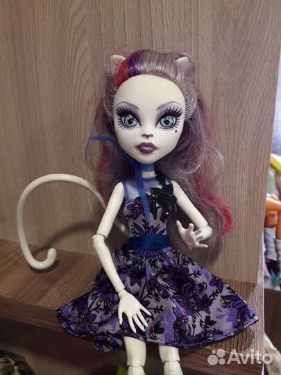 Кукла монстер хай Катрин де мяу
