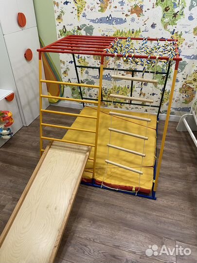 Детский спортивный комплекс