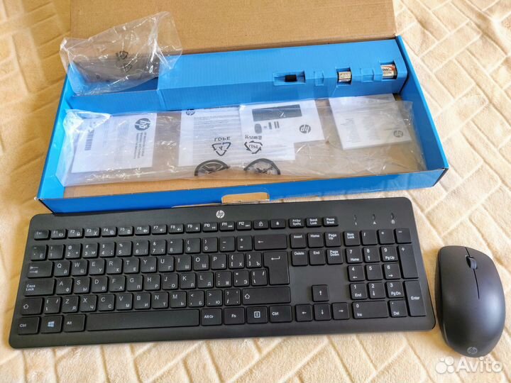Беспроводная мышь+клавиатура HP 230 Wireless