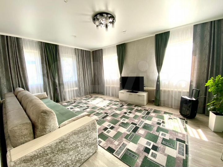 Дом 92,3 м² на участке 5,4 сот.