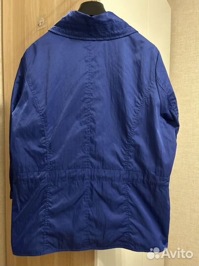 Ветровки женские