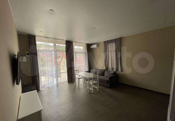 1-к. квартира, 50 м², 2/2 эт.