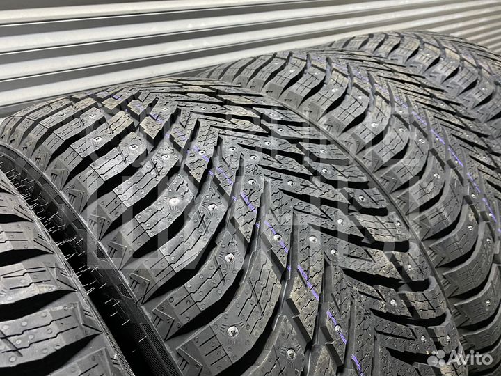 Nokian Tyres Hakkapeliitta 10p SUV 215/60 R17 100T