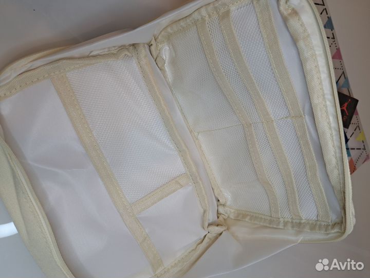 Пеналы для школы (новый)