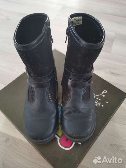 Сапоги демисезонные для девочки р 28