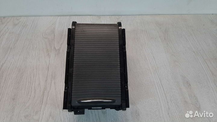 Подстаканник Honda Civic 8 4d