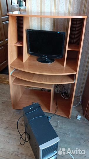 Компьютерный столик бу
