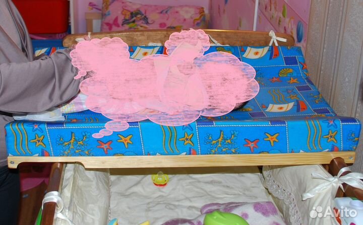 Пеленальная доска на детскую кроватку