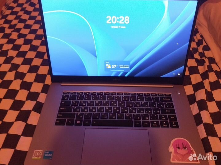 Ноутбук infinix inbook y2 plus