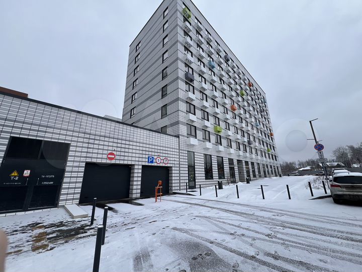 Машиноместо, 27 м²