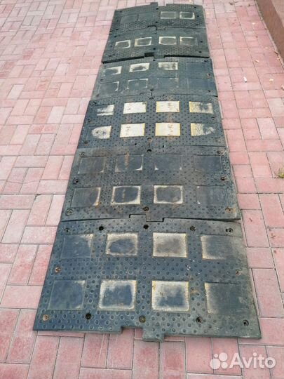 Идн -900 б\у Лежачий полицейский