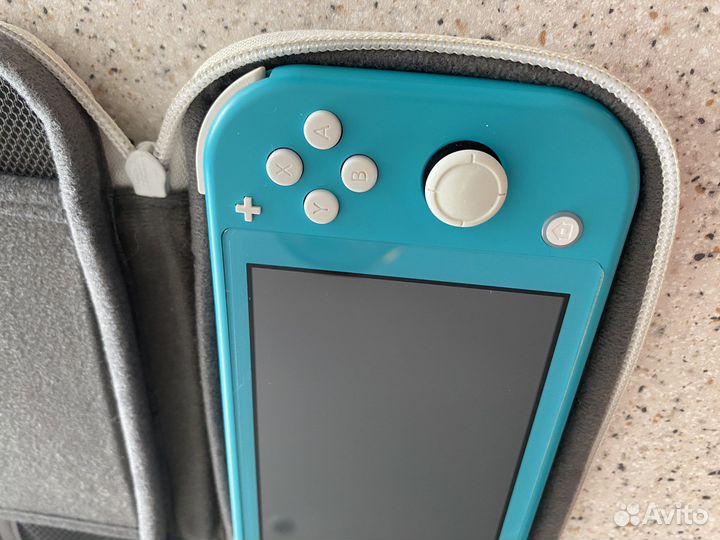 Nintendo switch lite (бирюзовая)