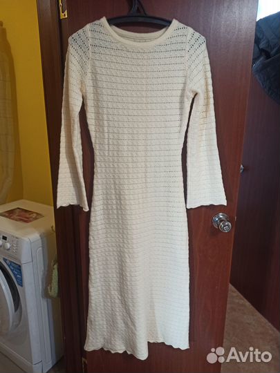 Вязаное платье