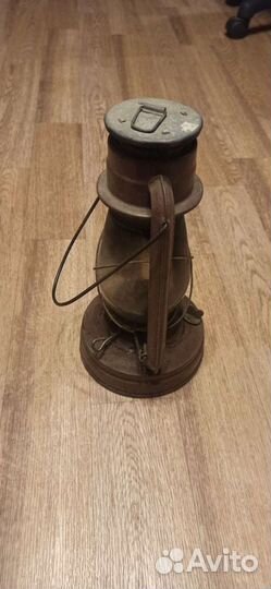 Керосиновая лампа