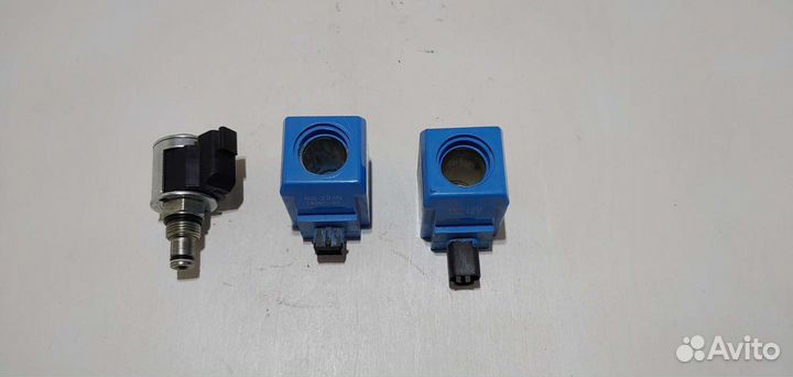 Клапан гидравлический JCB 3CX 4CX