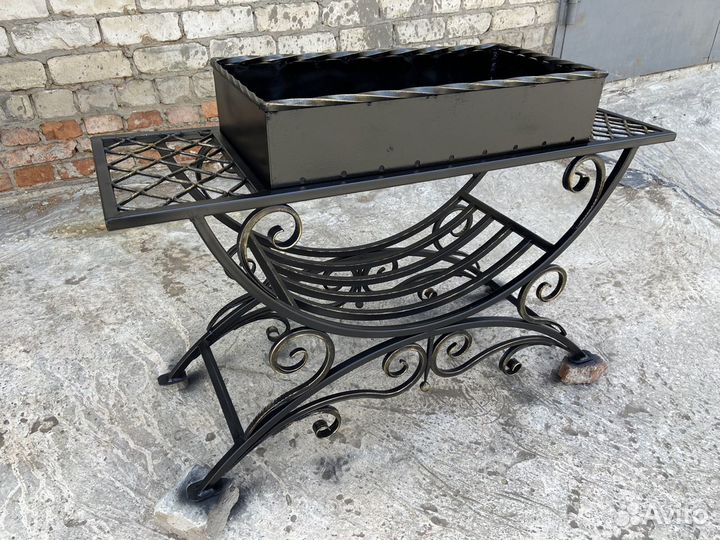 Кованый мангал
