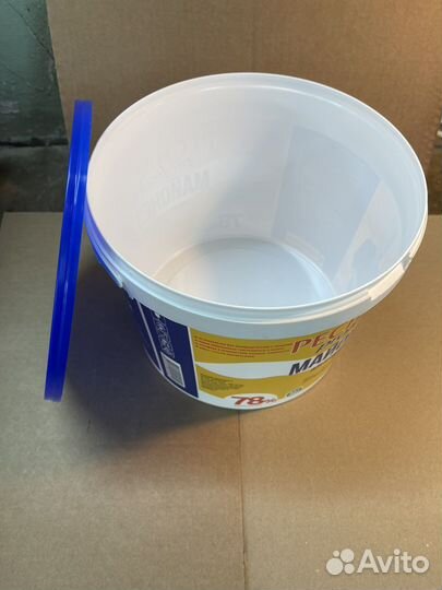 Ведро пластиковое с крышкой