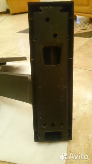 Кронштейн на стену Evolution TVB 2250 телевизора