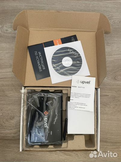 Роутер Upvel UR-319BN