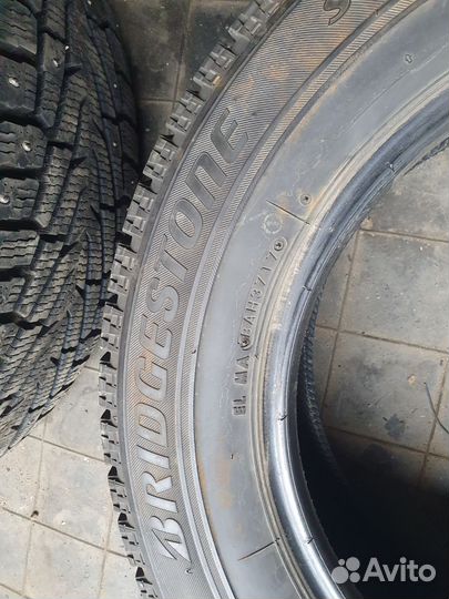 Bridgestone Blizzak VRX 205/65 R16