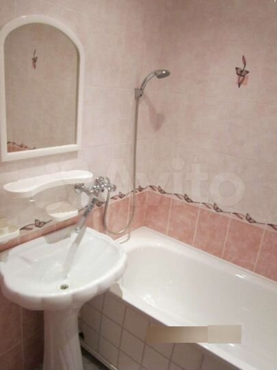 2-к. квартира, 56 м², 4/5 эт.