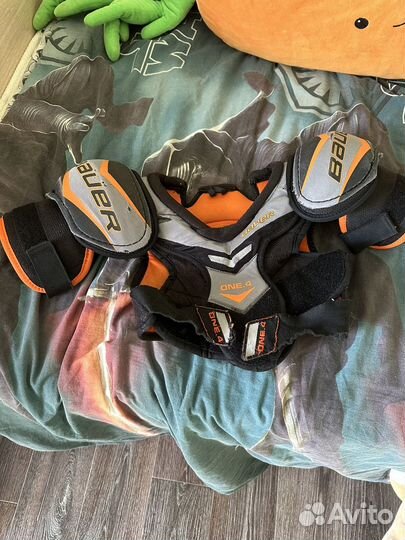 Хоккейные коньки bauer