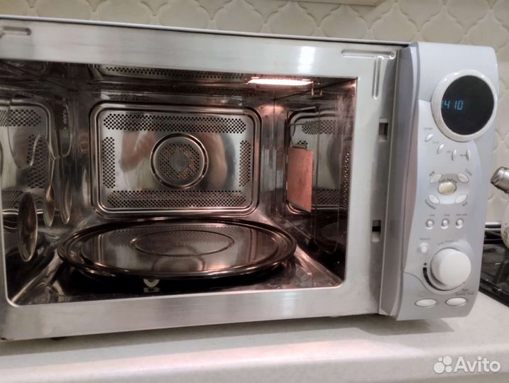 Микроволновая печь