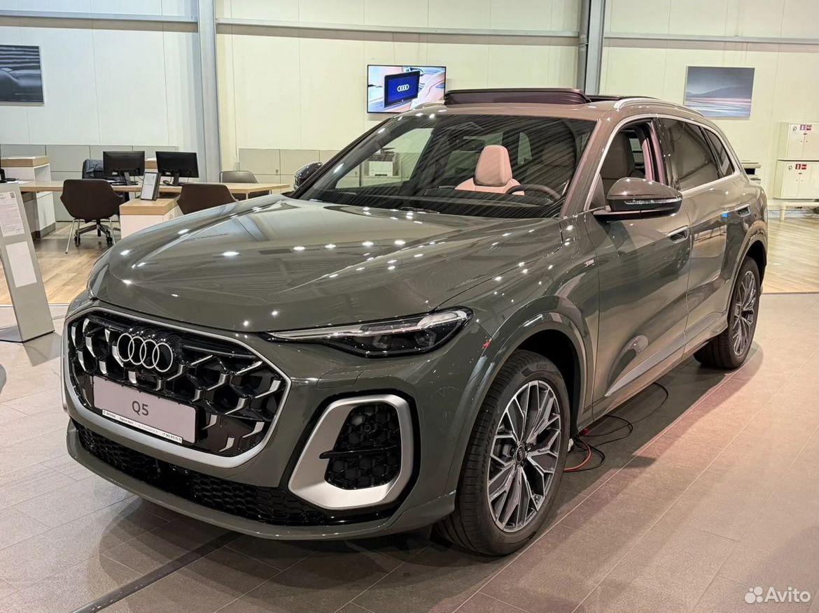 Audi Q5 2.0 AMT, 2026, 38 км