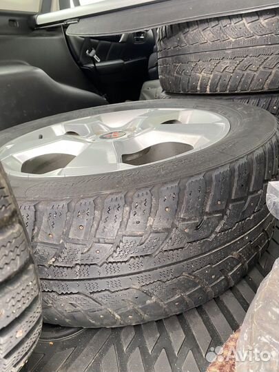 Зимние шины 225/55 R18