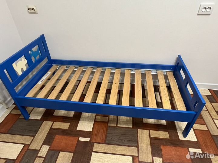 Детская кровать IKEA с матрасом