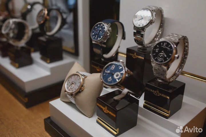 Залог швейцарских часов и ювелирных украшений