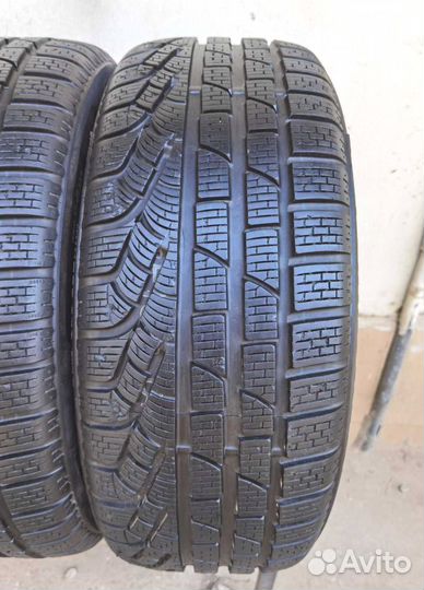 Pirelli Winter Sottozero 240 Serie II 225/45 R18 88H