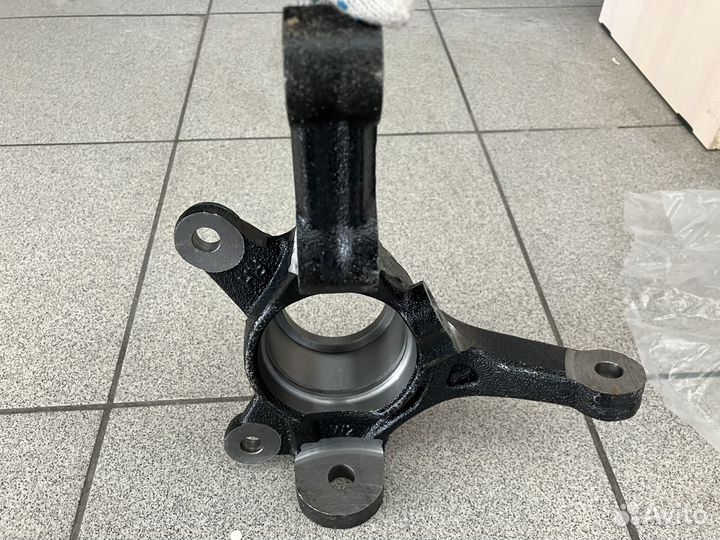 Поворотный кулак правый hyundai solaris