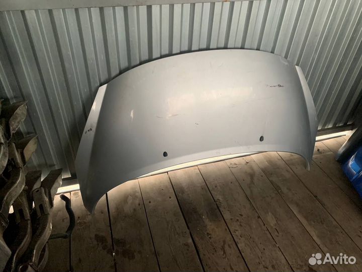 Kапот Peugeot 207 серебристый Пежо 207