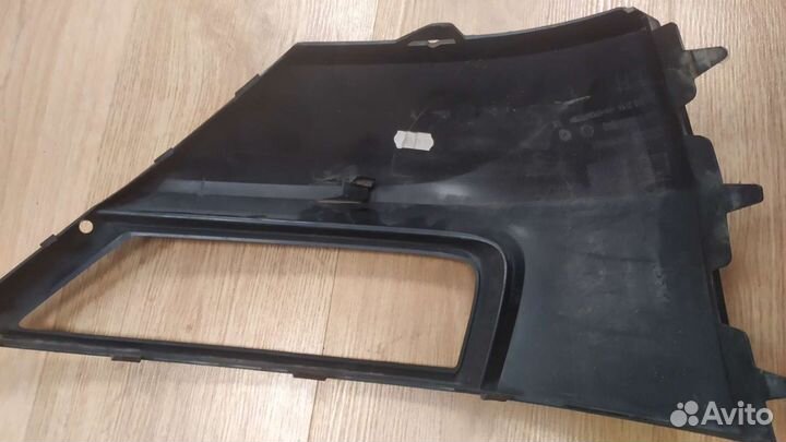 Накладка птф левая Volkswagen Tiguan 2