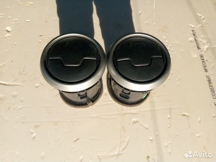 Дефлектор воздушный Nissan Qashqai J10