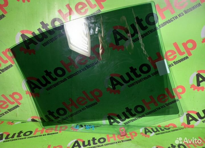 Стекло двери BMW 3-series E46 заднее левое