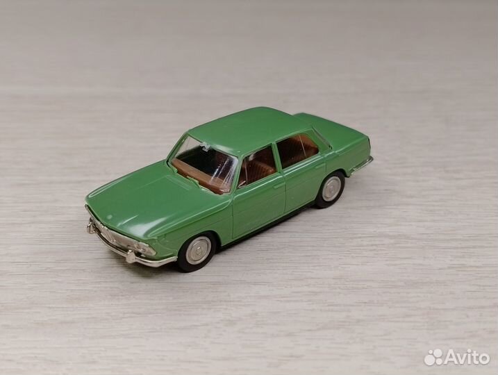 A31.3) BMW 1500 (1962-1975) зелёный