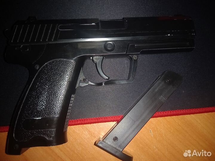 Детский пистолет