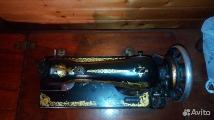 Швейная машинка Singer (антиквариат)