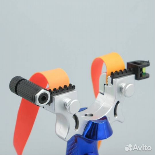 Мощная тактическая рогатка с лазером