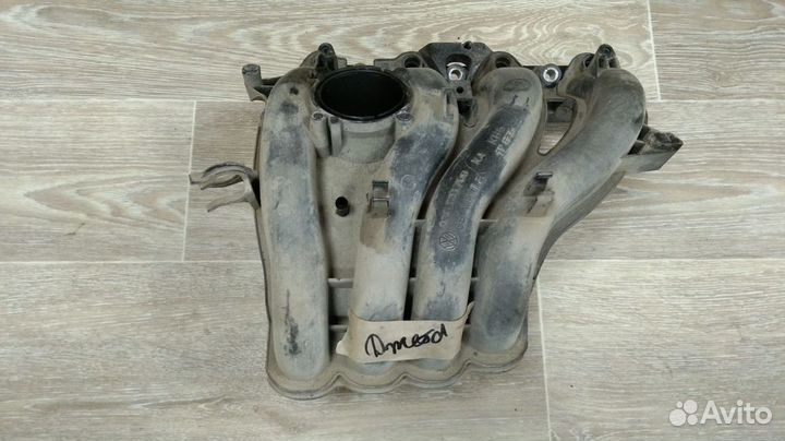 Коллектор впускной 1.6 CFN Jetta 6 Pollo