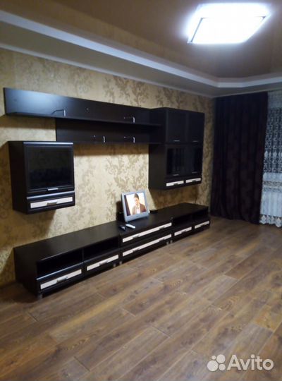 Мебель в гостинную бу