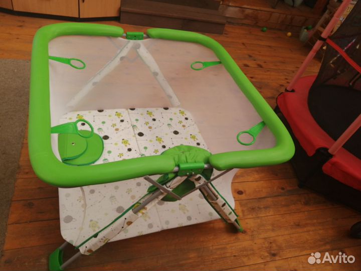 Манеж детский складной