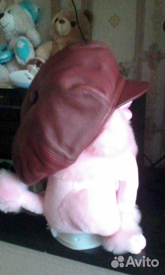 Кожаная женская кепка р.53